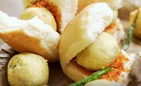 Vada pav