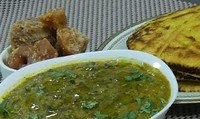 Sarson Ka Saag Makki Ki Roti
