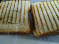 Cheese, capsicum, onion grilled sandwich